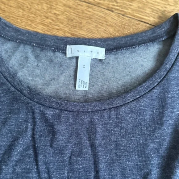 Leith Bodycon Dress - Picture 5 of 6